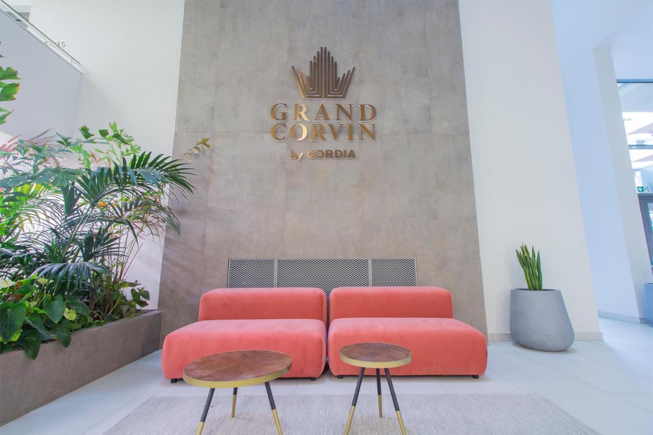 Corvin Modern Two Bedroom Apartment Free Parking Budapest Exteriör bild