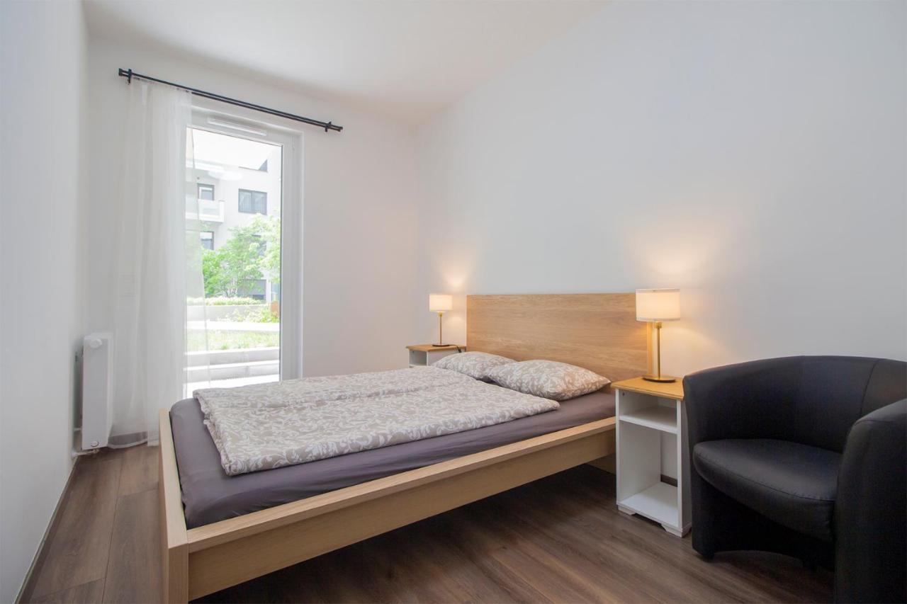 Corvin Modern Two Bedroom Apartment Free Parking Budapest Exteriör bild