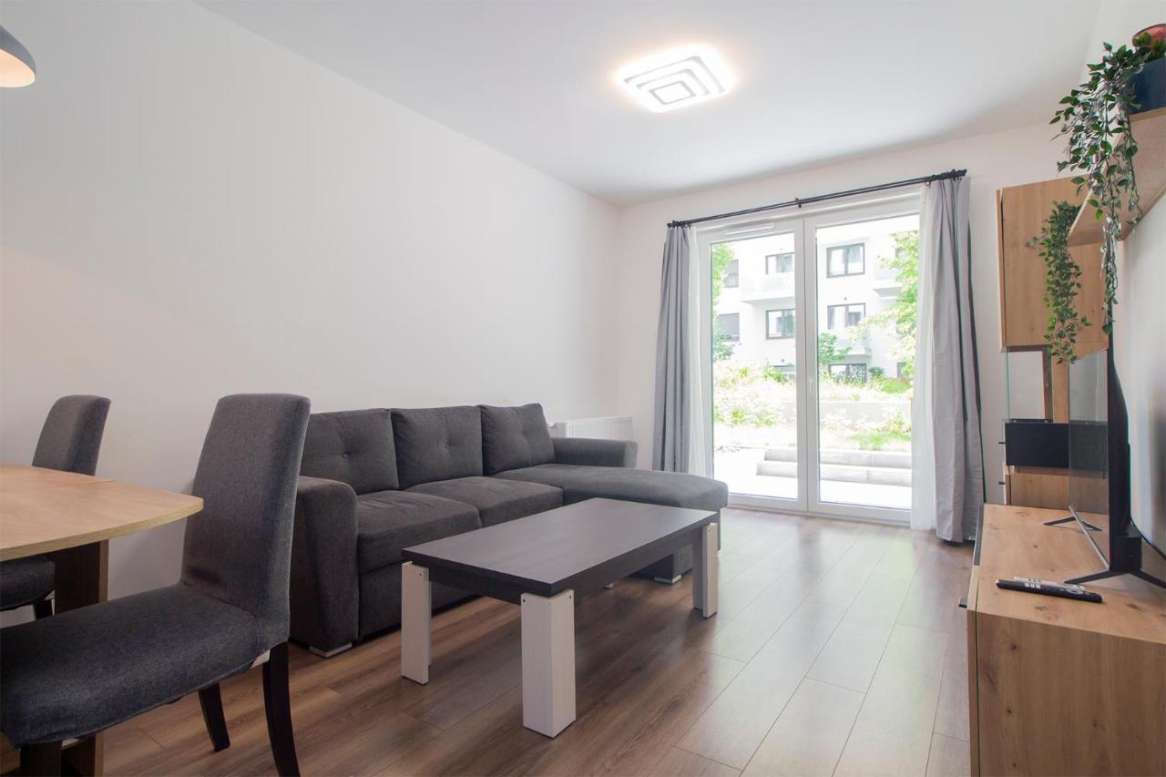 Corvin Modern Two Bedroom Apartment Free Parking Budapest Exteriör bild