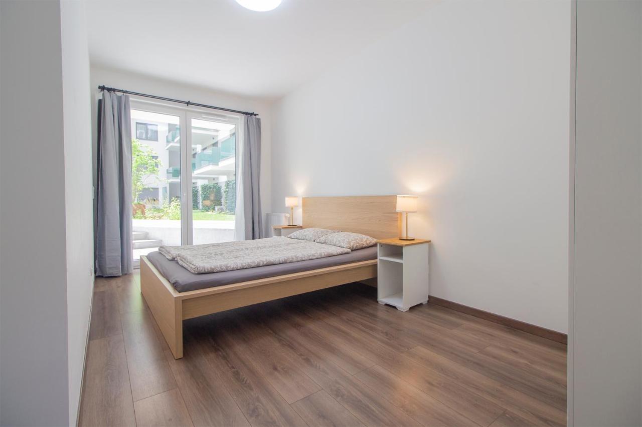 Corvin Modern Two Bedroom Apartment Free Parking Budapest Exteriör bild