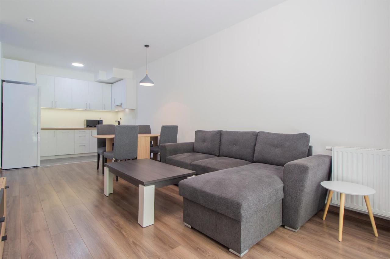 Corvin Modern Two Bedroom Apartment Free Parking Budapest Exteriör bild